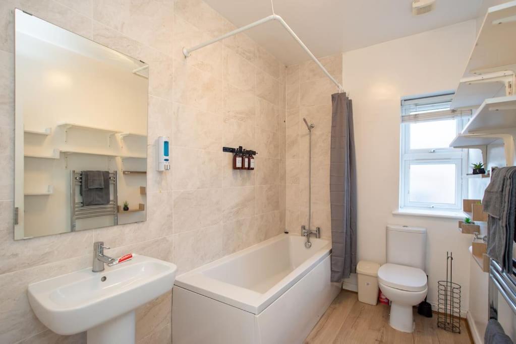 Watford Central Serviced Apartments 2 외부 사진